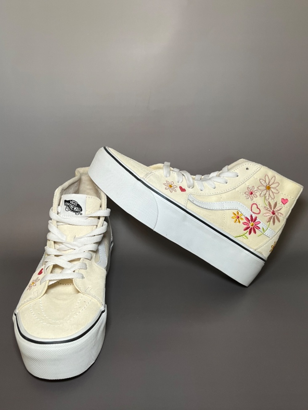 Vans Sk8-Hi Tapered Stackform Shoe - Picture 4 of 4